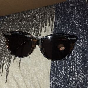 Burberry Black and Brown Women's Sunglasses Brand New With Tags